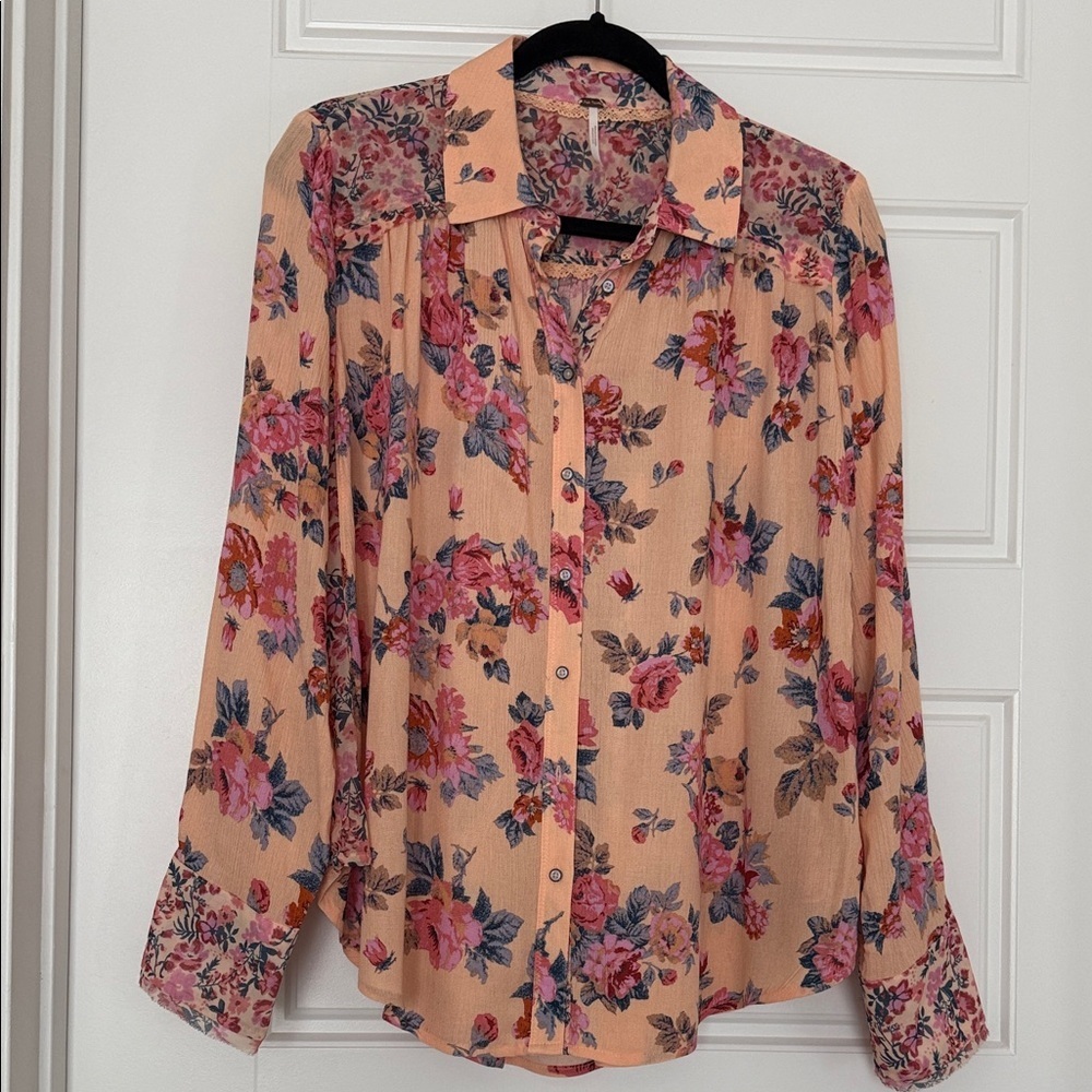 Free People Button Down Top Long Sleeves Coral Floral Print Sz M